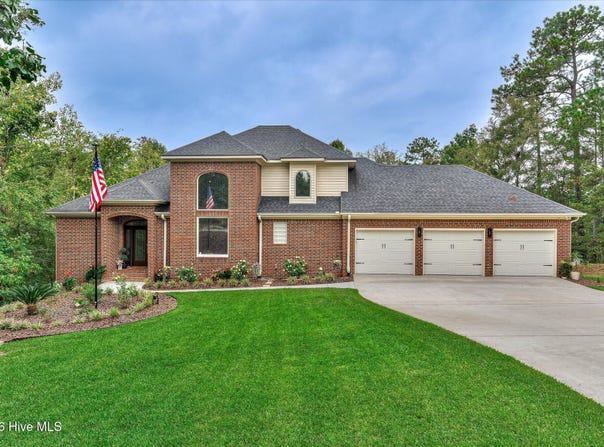 124 Waters Edge Drive, McCormick, SC 29835