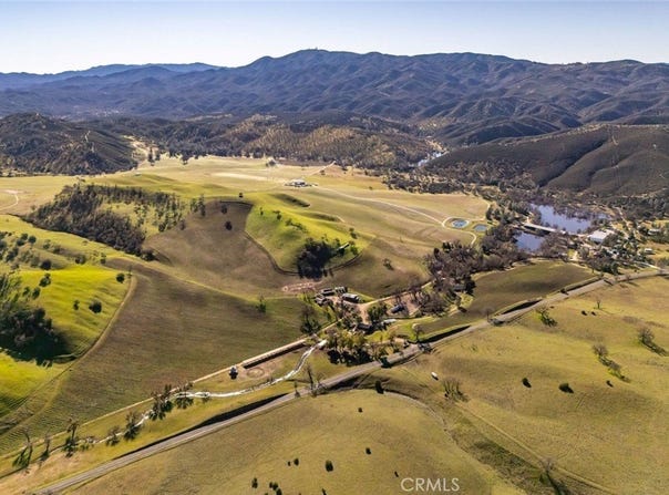 535 Calf Canyon Highway, Creston, CA 93432