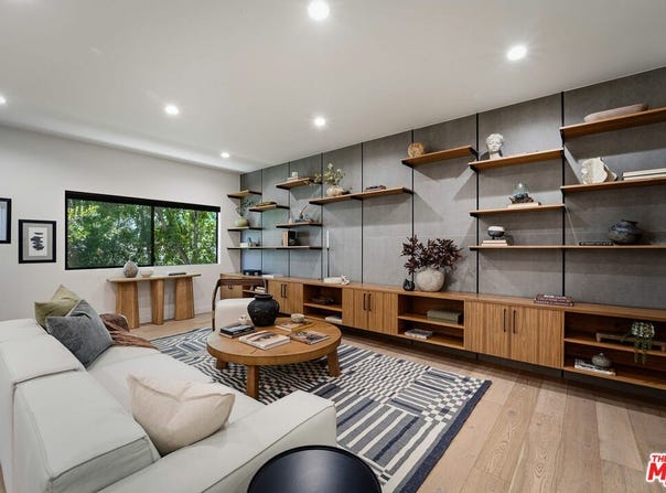234 S Tower Dr, Beverly Hills, CA 90211