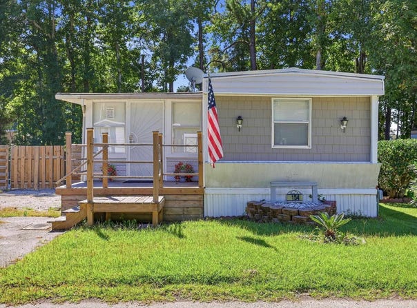154 Offshore Dr., Murrells Inlet, SC 29576