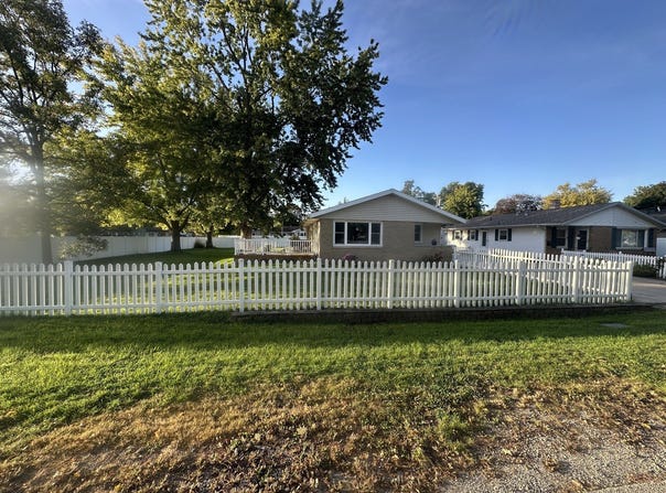 910 E Chestnut Street, Pontiac, IL 61764