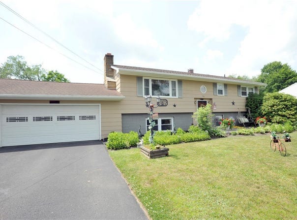261 Oriole Drive, Horseheads, NY 14845