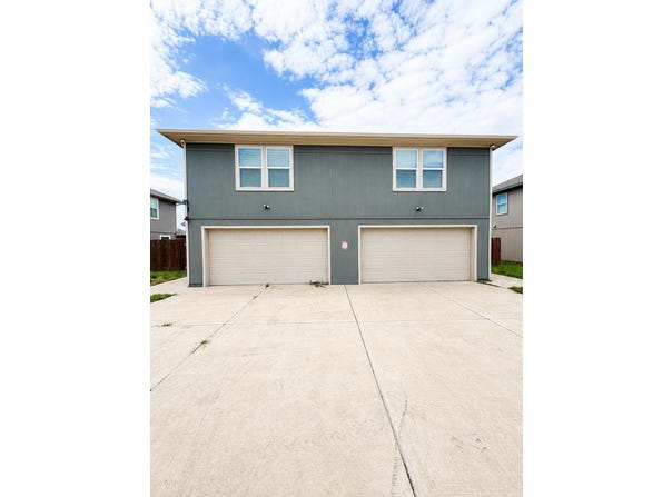 404 N Zenith Avenue, Lubbock, TX 79403