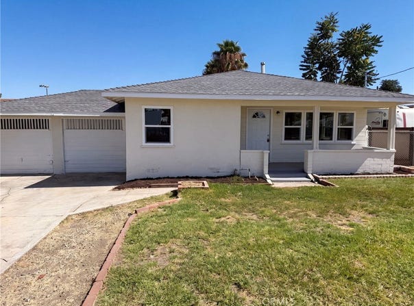 1374 El Nita, Hemet, CA 92544