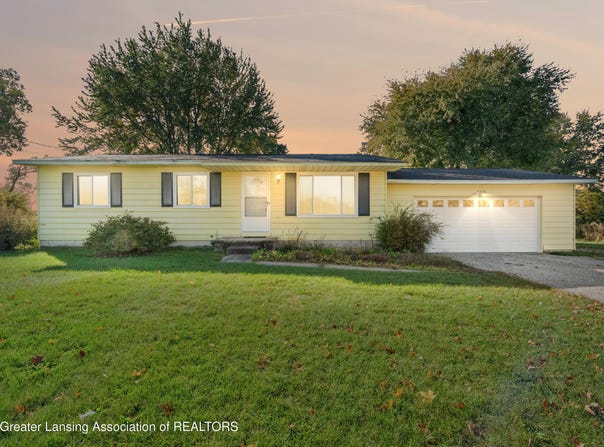 6070 E Vienna Road, Clio, MI 48420