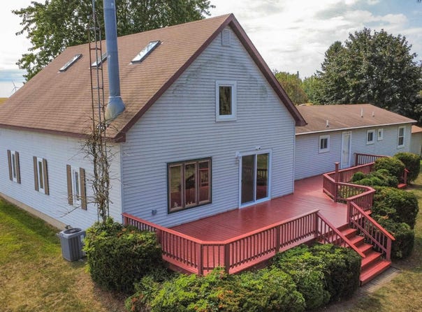 10951 E Remick Road, St Louis, MI 48880