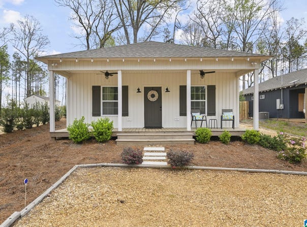 90 COVE DRIVE, ECLECTIC, AL 36024
