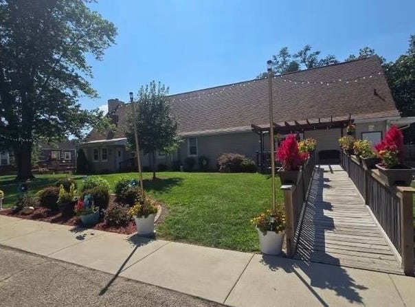 2020 Cole St, East Peoria, IL 61611
