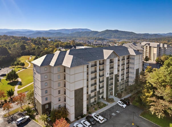 124 Plaza, Pigeon Forge, TN 37863
