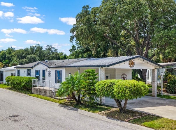 8711 Barcin Cir., Riverview, FL 33578