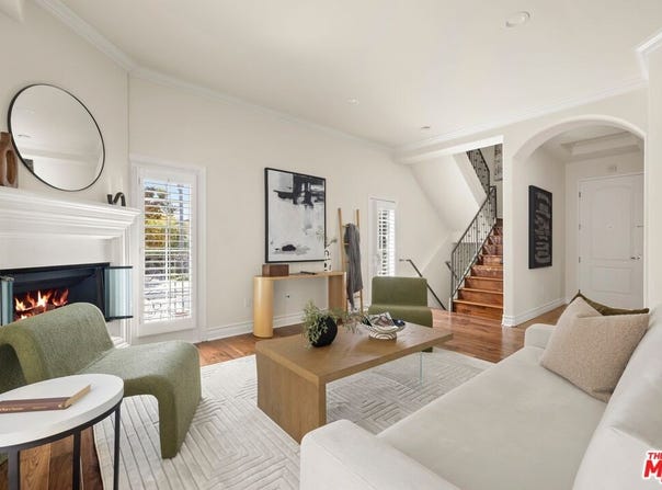 1804 S Barrington Ave, Los Angeles, CA 90025