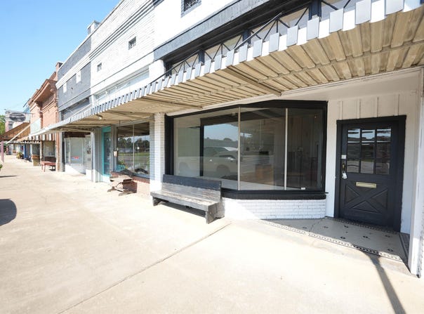 110 W 1St St, Prescott, AR 71857