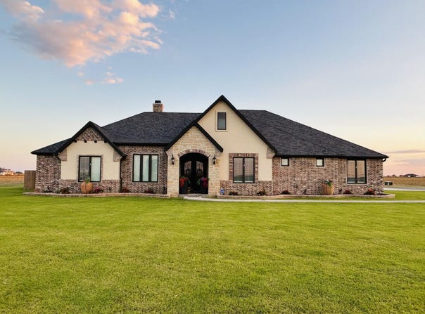 8006 E C R 5900, Idalou, TX 79329