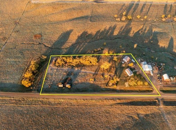 19329 406th Ave, Carpenter, SD 57322