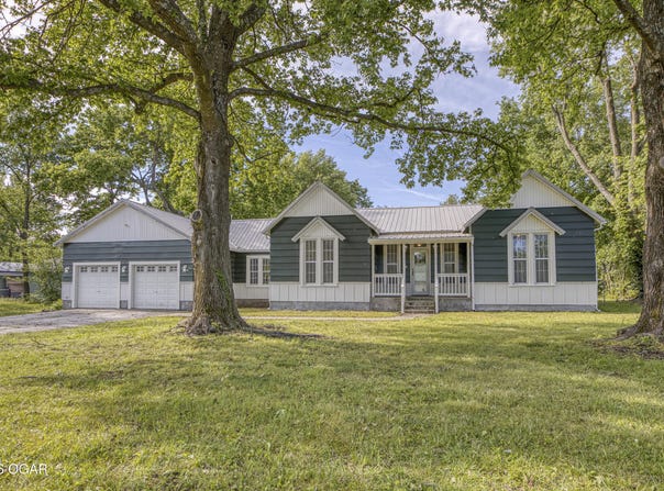 302 E Market Street, Diamond, MO 64840