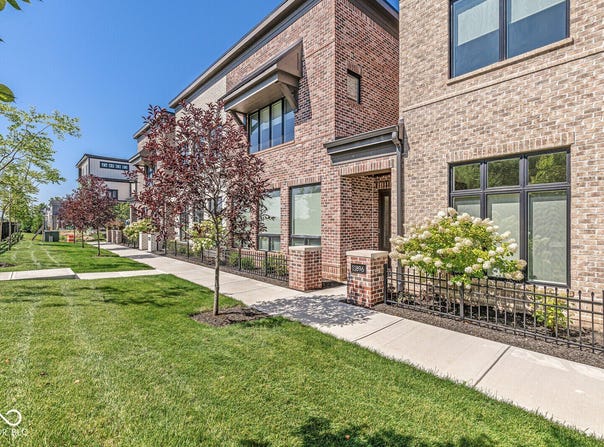 11896 Spring Mill Road, Carmel, IN 46032