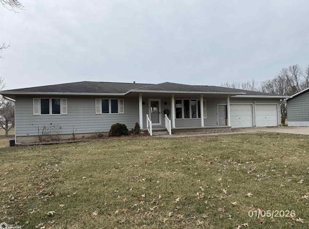 1202 N Walnut Street, Creston, IA 50801