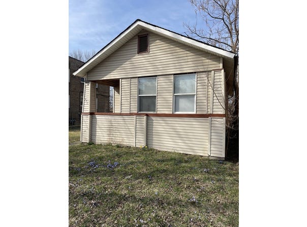 271 E 148th Street, Harvey, IL 60426