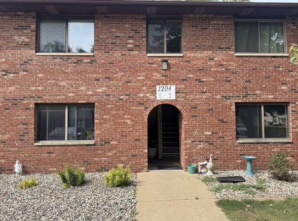 1204 DEAN Drive, Urbana, IL 61802