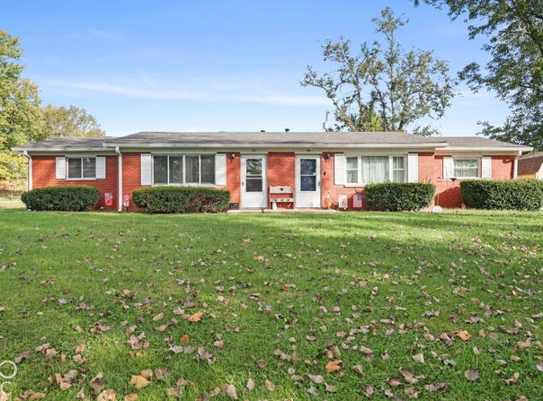 32-36 Allen Drive, Mooresville, IN 46158