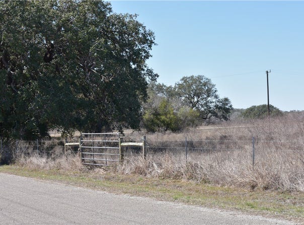 Track 24 Jackson Road lot: 0, Refugio, TX 78377