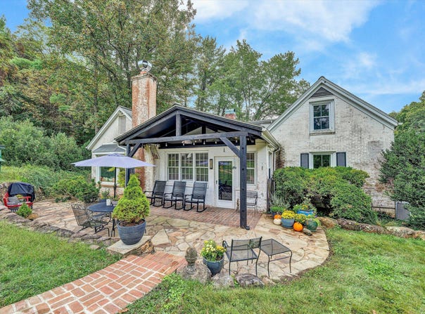 400 Walnut Rd, Salem, VA 24153