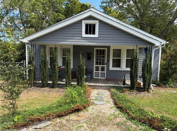 951 Newsome Street, Mount Airy, NC 27030