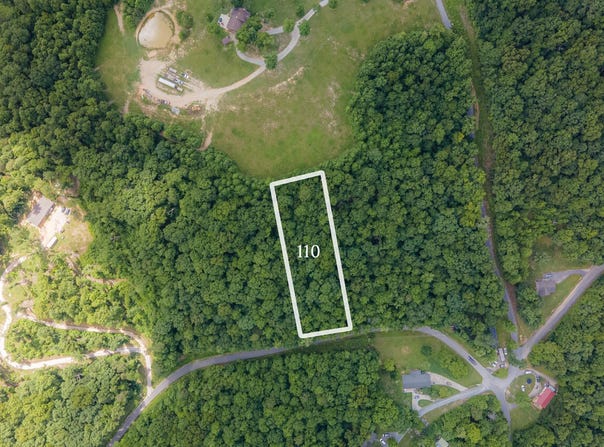 Lake Dr Lane, LaFollette, TN 37766