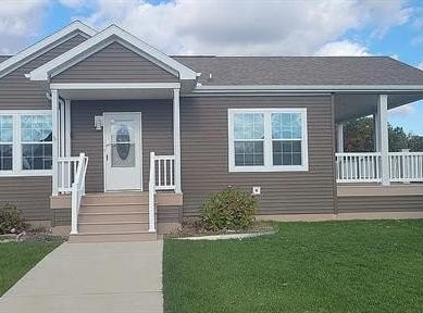 11765 Townsquare Boulevard, Courtland Twp, MI 49341