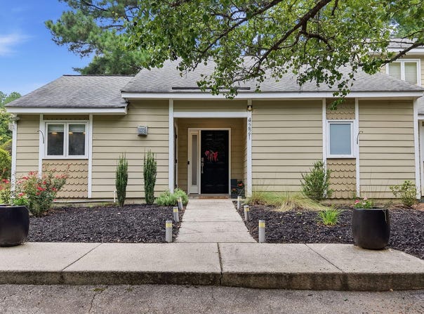 4221 Pin Oak Drive, Durham, NC 27707