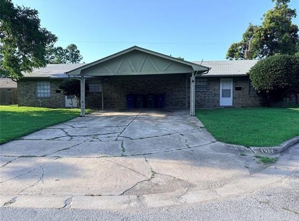 1925 E 51st Place, Tulsa, OK 74105