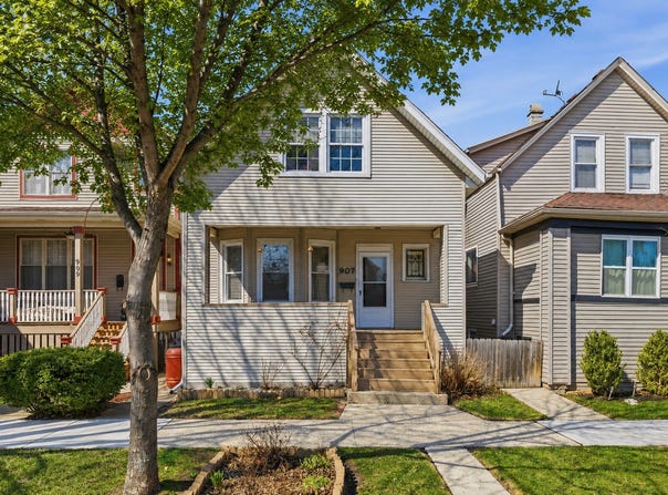 907 Ferdinand Avenue, Forest Park, IL 60130