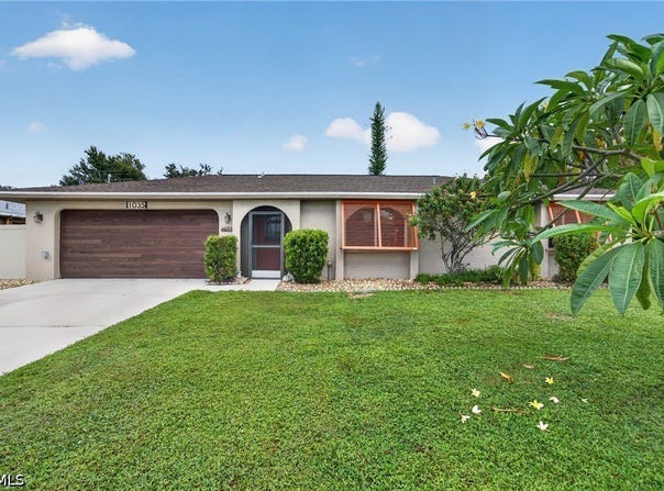 1035 SE 26th Terrace, Cape Coral, FL 33904