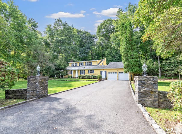 51 Stonebridge Road, Wilton, CT 06897