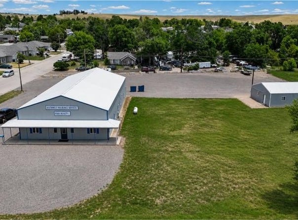 1401 E 1st St, Ogallala, NE 69153