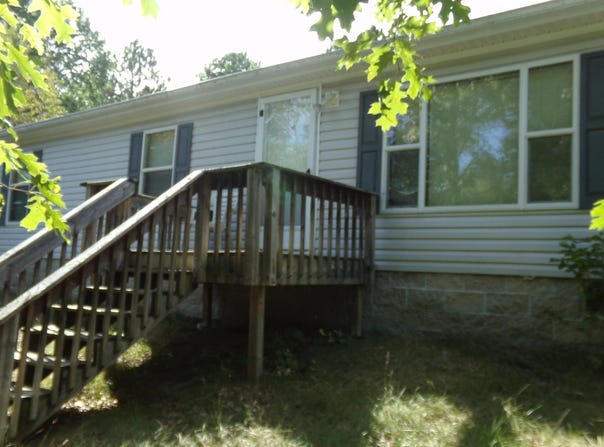 N9215 Huigen Ln, Crivitz, WI 54114