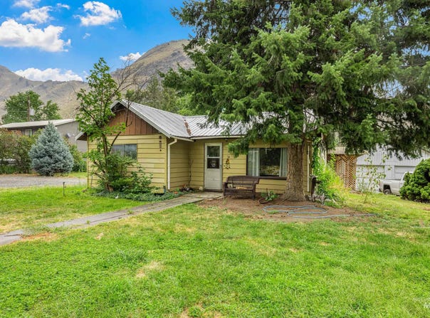 620 S Main Street, Riggins, ID 83549