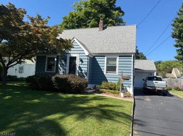 303 E Valley View Ave, Hackettstown Town, NJ 07840-1338