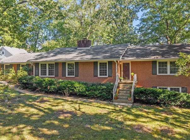 1056 Whippoorwill Drive, Signal Mountain, TN 37377