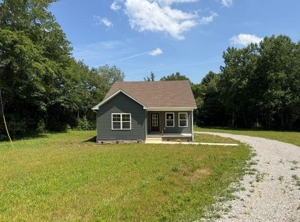 Rochester Road, Morgantown, KY 42273