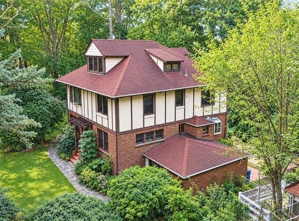 231 Douglas Road, Staten Island, NY 10304