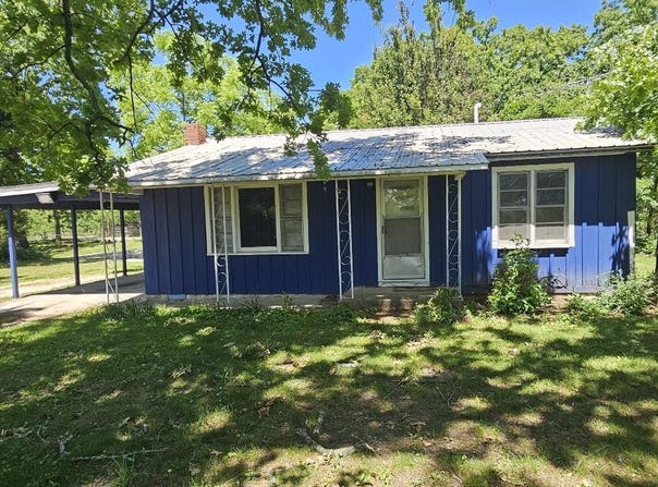 3308 County Road 1710, West Plains, MO 65775
