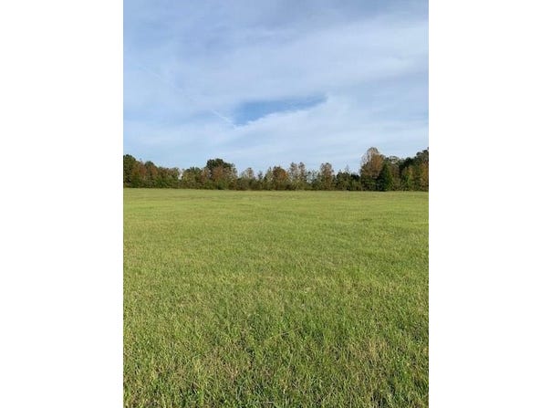 Champion Circle, WATER VALLEY, MS 38965