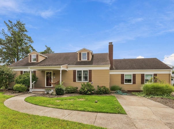 108 Carol Rd, Linwood, NJ 08221