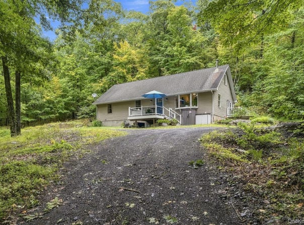 225 Hull Avenue, Plattekill, NY 12515