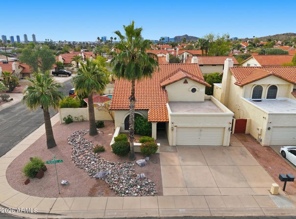 457 E BLUEBELL Lane, Tempe, AZ 85288