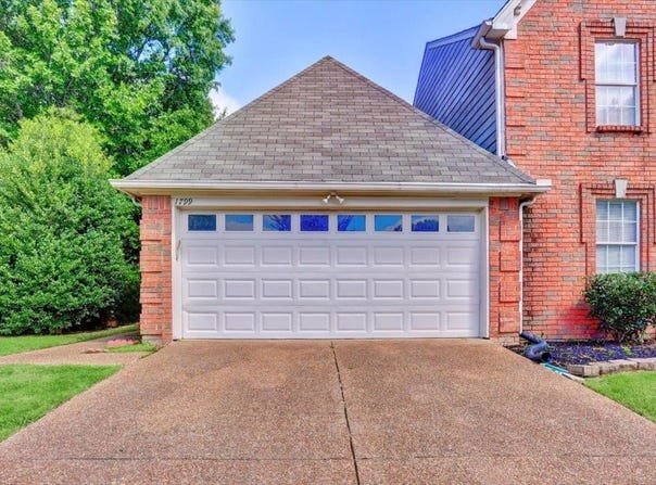 1799 BEAVER Trl, Memphis, TN 38016