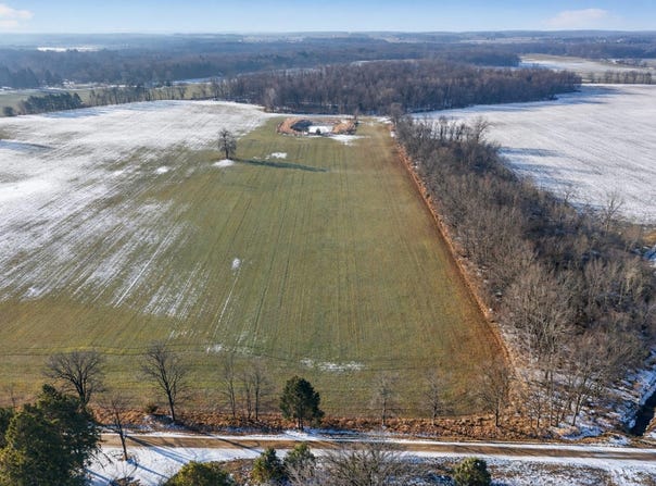 E Chadwick Road, Dewitt, MI 48820