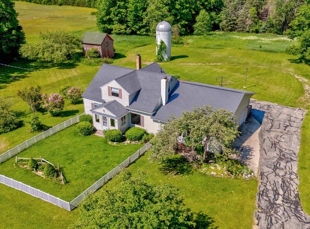 1097 N Co Rd 437, Cooks, MI 49817