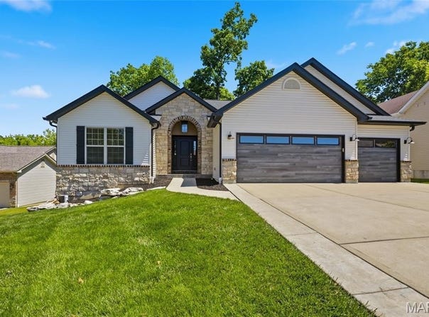 1128 Patsy Lane, O'Fallon, MO 63366